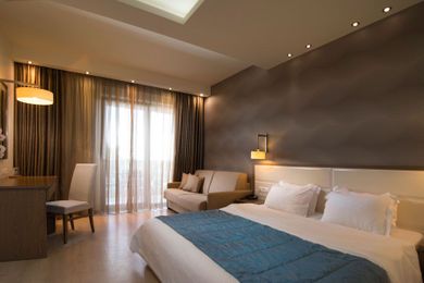 Family Room Inland View