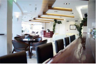 Cosmopolitan Hotel - Image 7