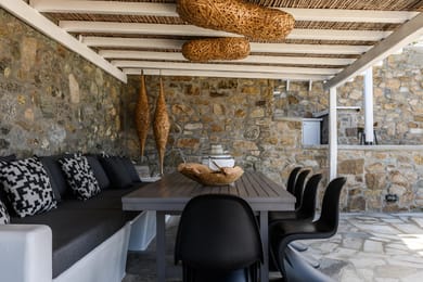 Cosset Villa with Private Pool 7 Bedrooms