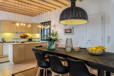 Cosset Villa with Private Pool 7 Bedrooms