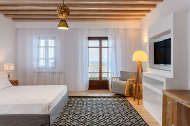 Cosset Villa with Private Pool 7 Bedrooms