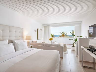 2 Bedroom Luxury Bungalow Suite