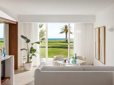 Palace Family Bungalow Suite Side Sea View