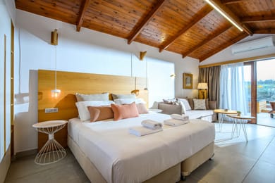 Deluxe Double Room with Outdoor Spa Hydromassage