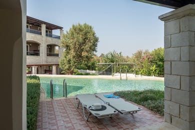 Family Suite Swim up Inland View