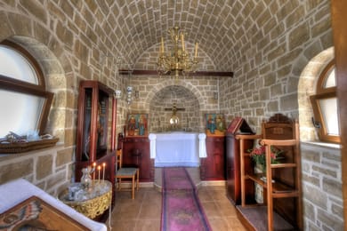 VILLA ARIOS