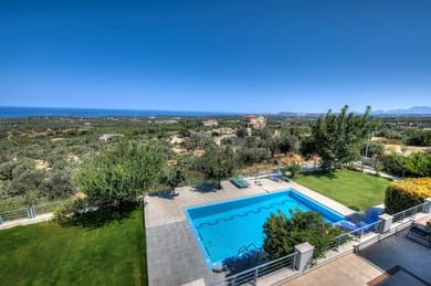 VILLA ARIOS