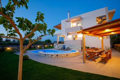 VILLA PLUMERIA