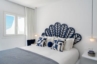 Petite Suite with Hot Tub Sea View