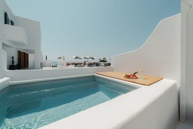 Petite Suite with Hot Tub Sea View
