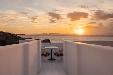 Sunset Suite Sea View