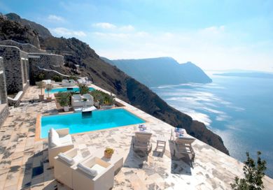 Executive Suite with Private Pool & Caldera View