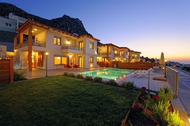 Danae's Luxury Villas - Image 2
