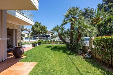 Danae Comfort Living - Image 3