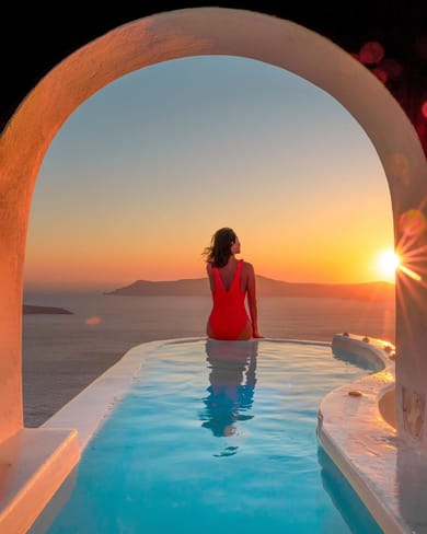 Honeymoon Pool Suite - Private Caldera Sea Sunset view