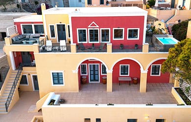 D' Aniel Mansion - Image 2