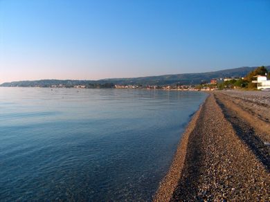 Daphne's Club Hotel Apartments - Image 6