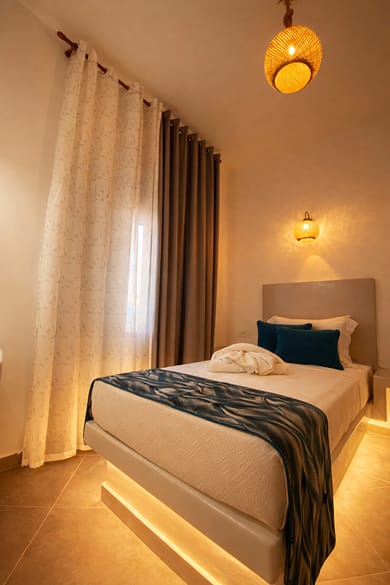 Dauti Central Suites | Twin Room