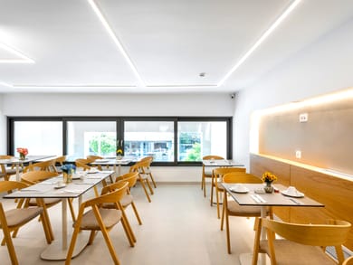 Days City Suites - Image 4