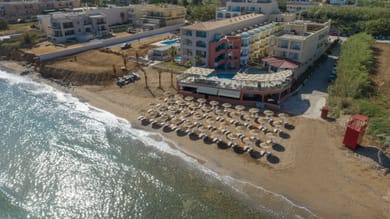 Dedalos Beach Hotel - Image 4