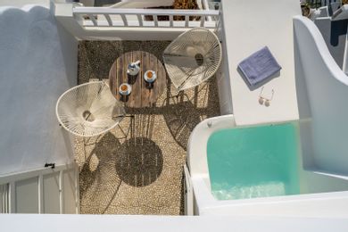 Executive Suite with Exterior Spa Tub