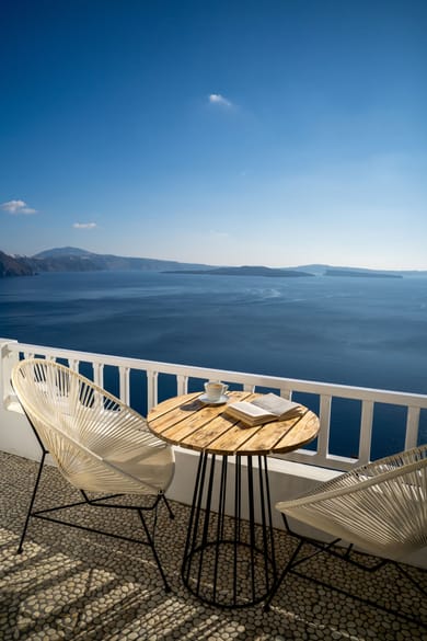 Delfini Hotel Santorini - Image 7