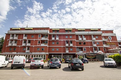 Delta Hotel Florence - Image 6