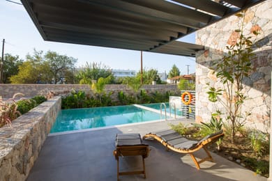 Suite with Private Pool 40 sqrm