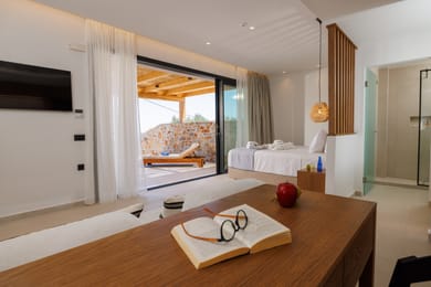Deos Luxury Suites - Image 6