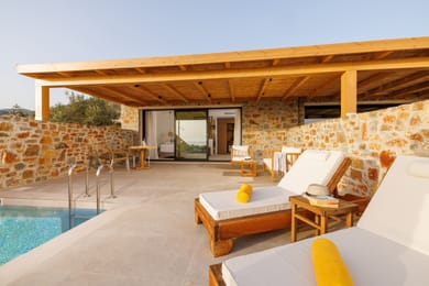 Deos Luxury Suites - Image 4