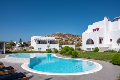 Depi's Luxury Villas - Image 4