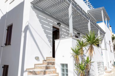 Depis Place and Apartments Naxos - Image 2