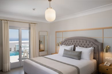 Junior Suite with outdoor private jetted pool