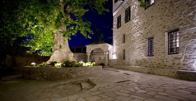 Despotiko Hotel Portaria - Image 6