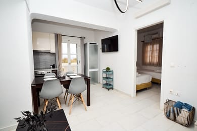 Deluxe Apartment - 2 bedrooms