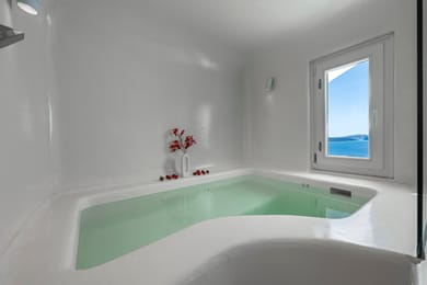 Diamond Luxury Suites Collection - Image 5