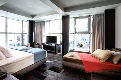 Diamond Suites Thessaloniki - Image 4