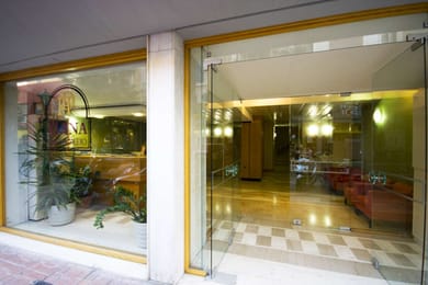 Diana Hotel - Image 2