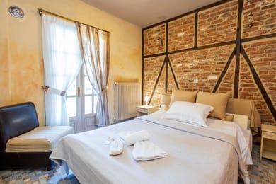 Deluxe Superior Suite