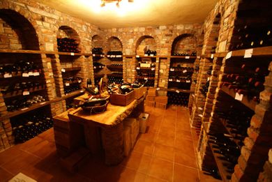 Dimatis Hotel - Image 2