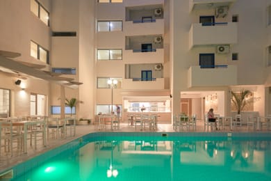 Central Hersonissos Hotel - Image 2