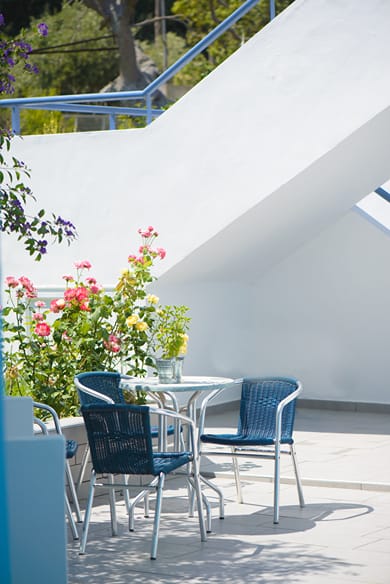 Dimitra Apartment Hotel - Image 2