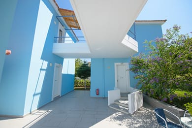 Dimitra Apartment Hotel - Image 3