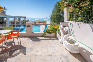Dimitra Hotel - Image 2