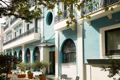 Dioni Boutique Hotel - Image 4