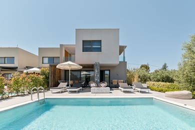 Dionisos Luxury Villas - Image 2