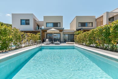 Dionisos Luxury Villas - Image 4