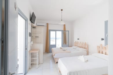 Triple Room with Sea View