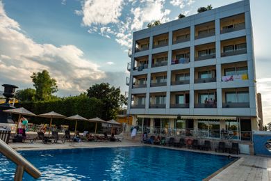 Dolphin Resort Hotel & Conference Attica - Image 5