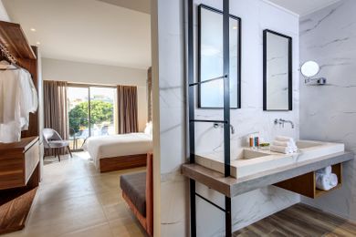 Superior Deluxe Triple Room